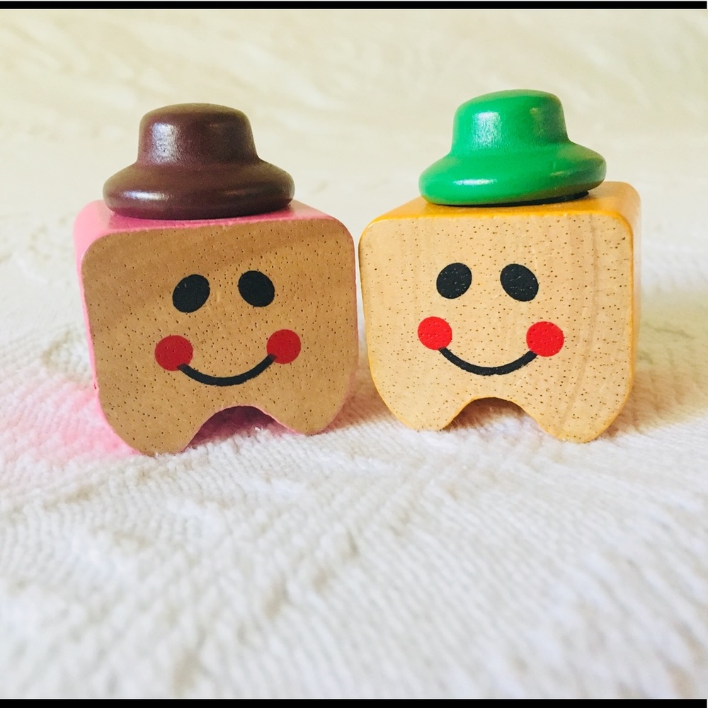 Toothie The Tooth Saver